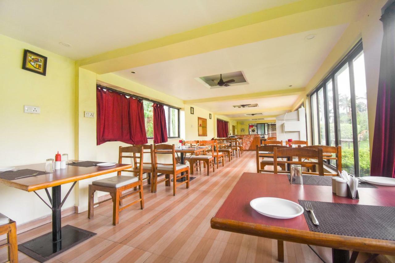 Oyo 47464 Hotel The Country Club Bilāspur Zewnętrze zdjęcie